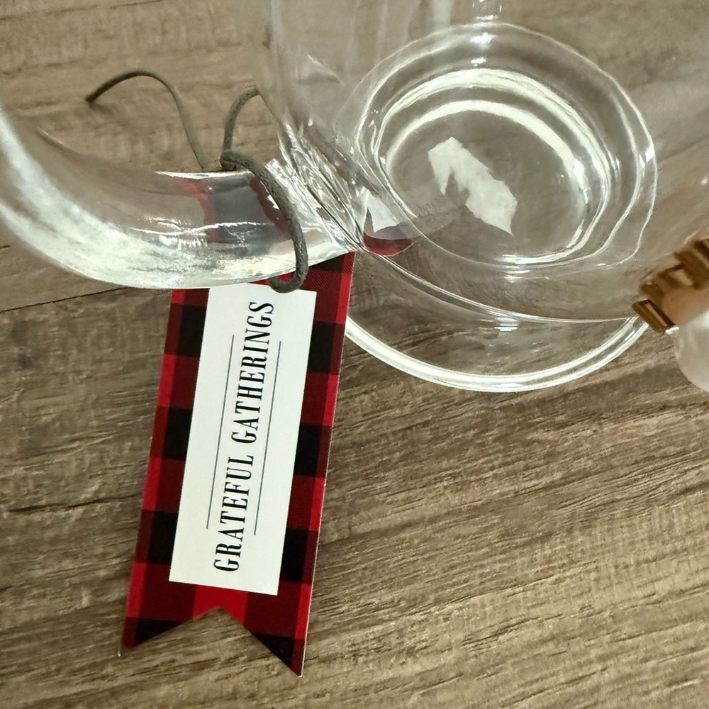Holiday Wreath Glass Mug - Picture 10 of 11